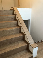  Vinylove schody bez nosu BUKOMA dub Frigola